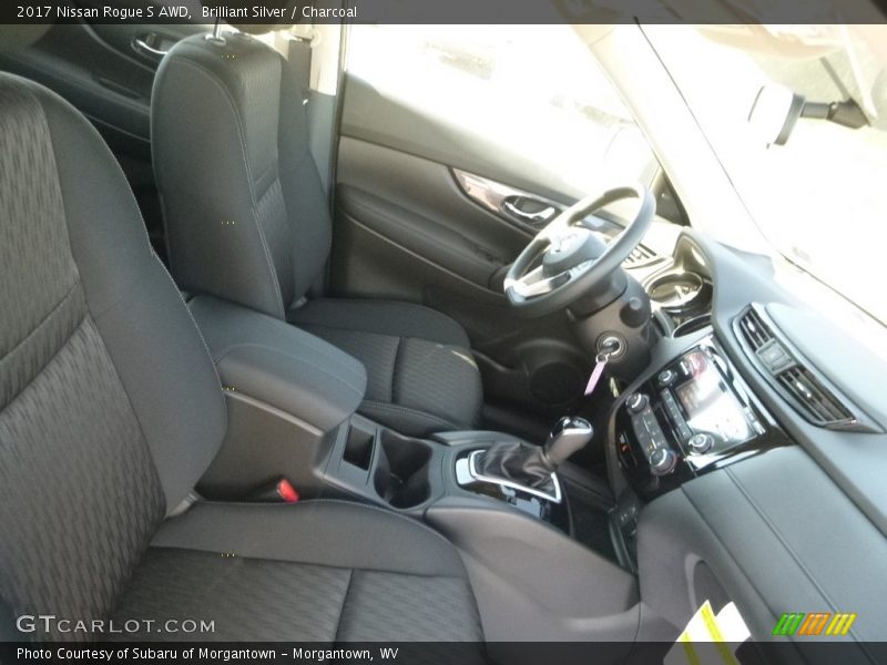 Brilliant Silver / Charcoal 2017 Nissan Rogue S AWD