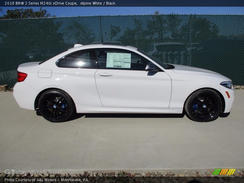 Alpine White / Black 2018 BMW 2 Series M240i xDrive Coupe