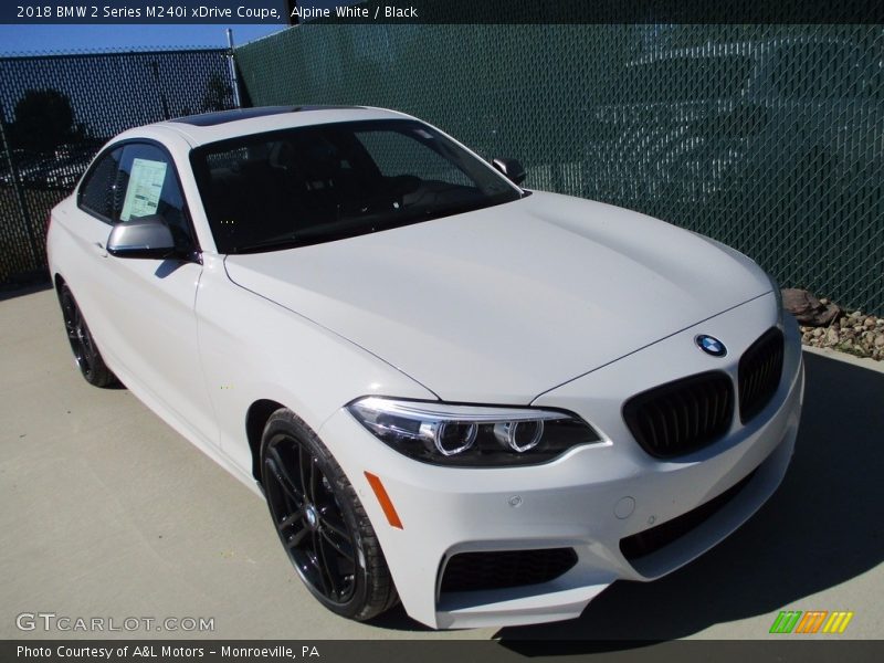 Alpine White / Black 2018 BMW 2 Series M240i xDrive Coupe
