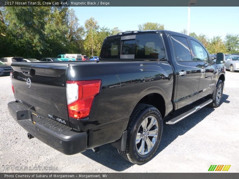 Magnetic Black / Beige 2017 Nissan Titan SL Crew Cab 4x4