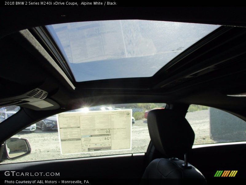 Alpine White / Black 2018 BMW 2 Series M240i xDrive Coupe