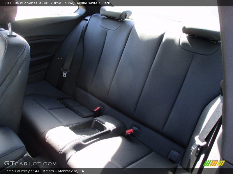 Alpine White / Black 2018 BMW 2 Series M240i xDrive Coupe