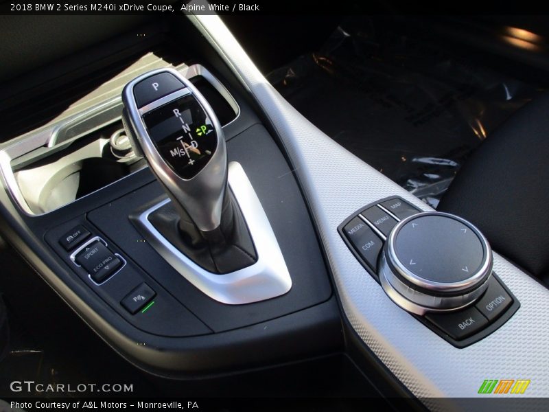 Alpine White / Black 2018 BMW 2 Series M240i xDrive Coupe