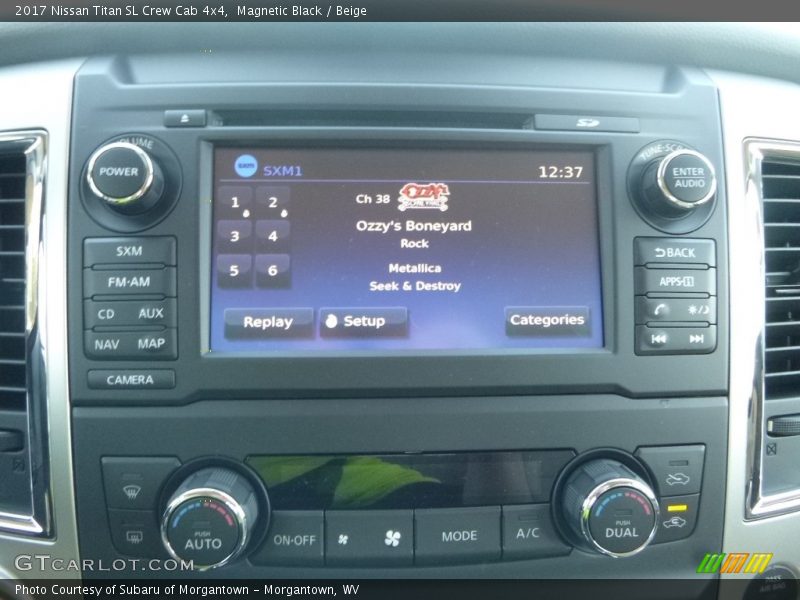 Magnetic Black / Beige 2017 Nissan Titan SL Crew Cab 4x4