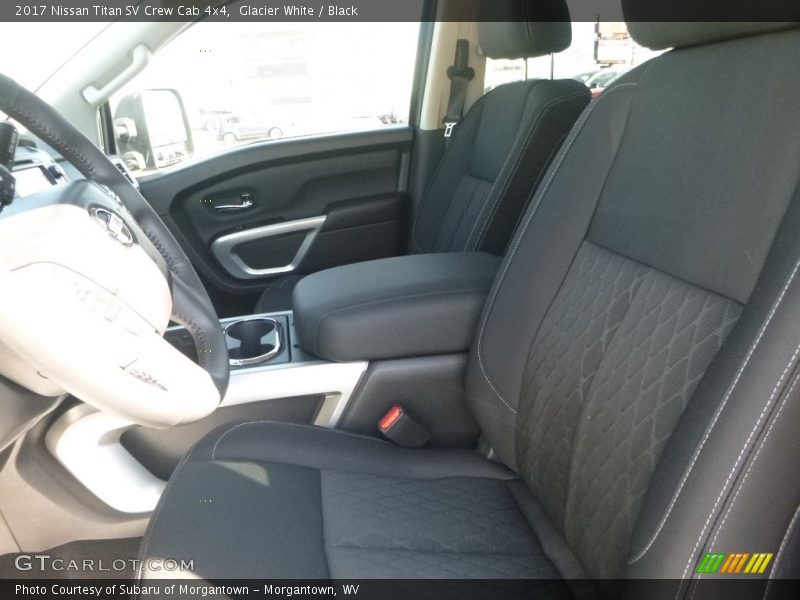 Glacier White / Black 2017 Nissan Titan SV Crew Cab 4x4