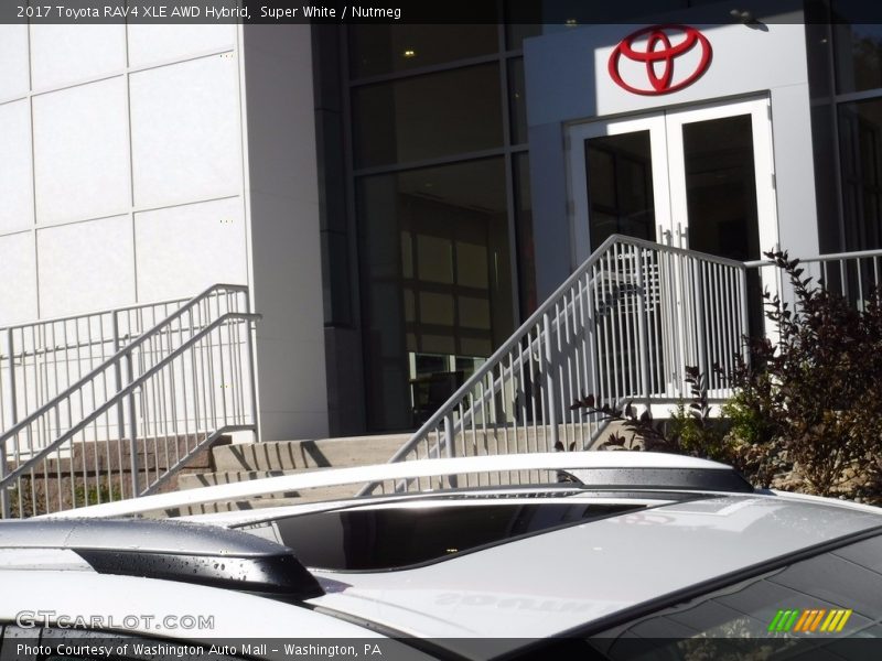 Super White / Nutmeg 2017 Toyota RAV4 XLE AWD Hybrid