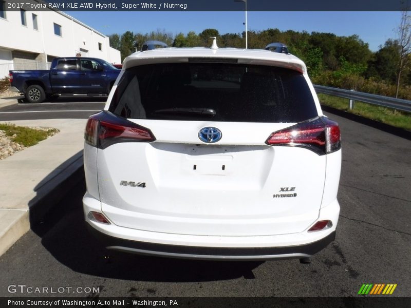 Super White / Nutmeg 2017 Toyota RAV4 XLE AWD Hybrid