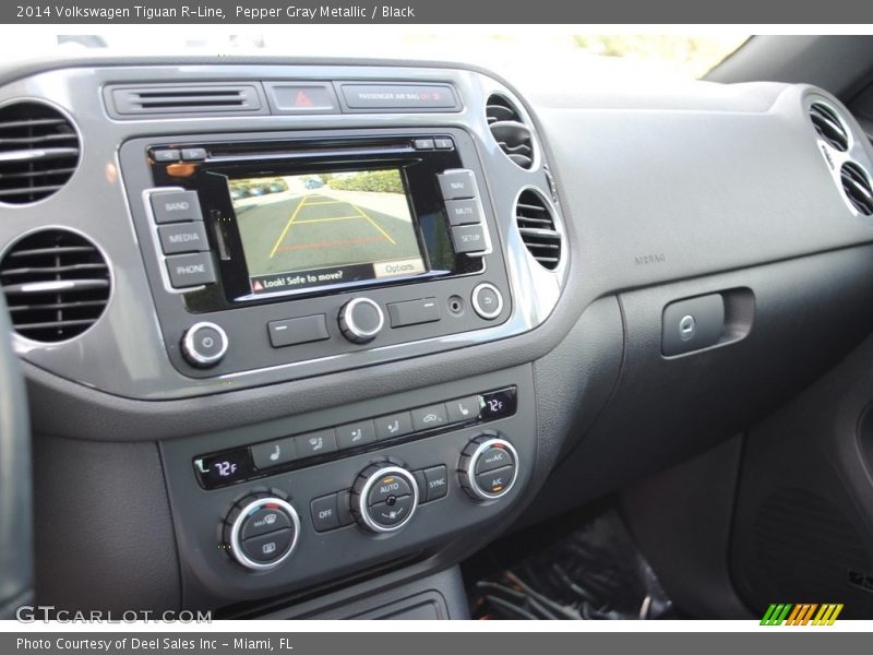 Pepper Gray Metallic / Black 2014 Volkswagen Tiguan R-Line