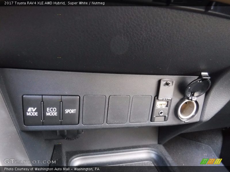 Super White / Nutmeg 2017 Toyota RAV4 XLE AWD Hybrid