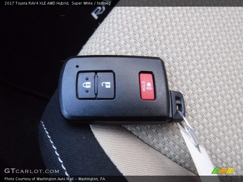 Super White / Nutmeg 2017 Toyota RAV4 XLE AWD Hybrid