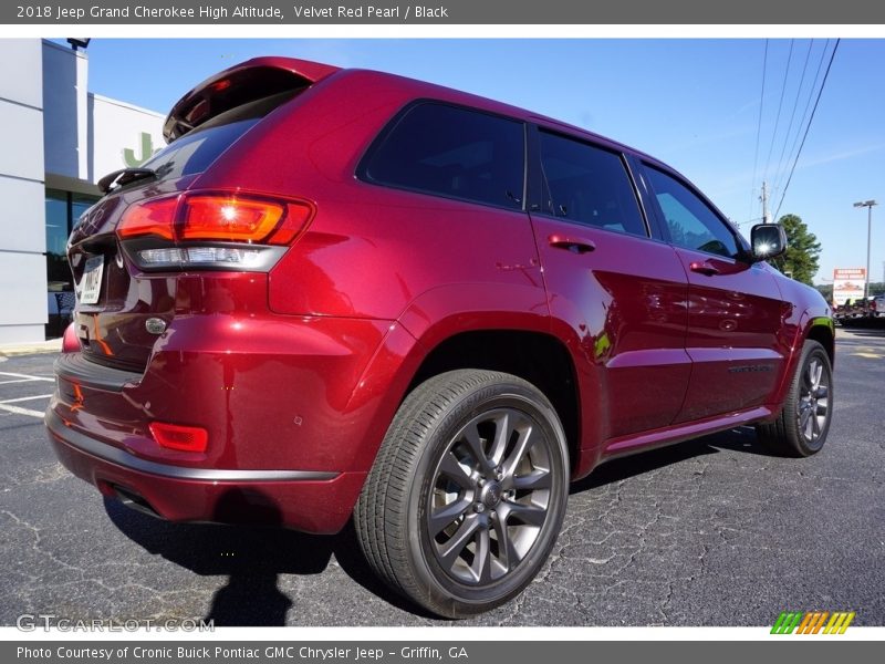 Velvet Red Pearl / Black 2018 Jeep Grand Cherokee High Altitude