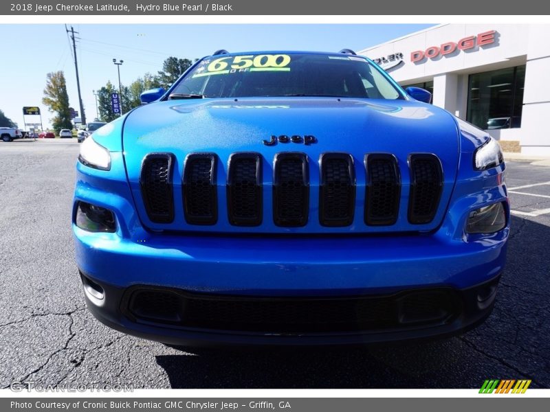 Hydro Blue Pearl / Black 2018 Jeep Cherokee Latitude