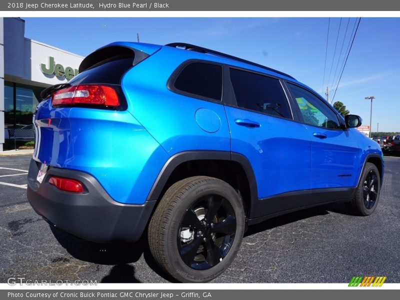 Hydro Blue Pearl / Black 2018 Jeep Cherokee Latitude