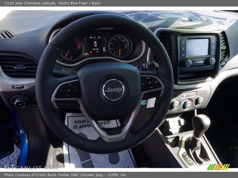 Hydro Blue Pearl / Black 2018 Jeep Cherokee Latitude