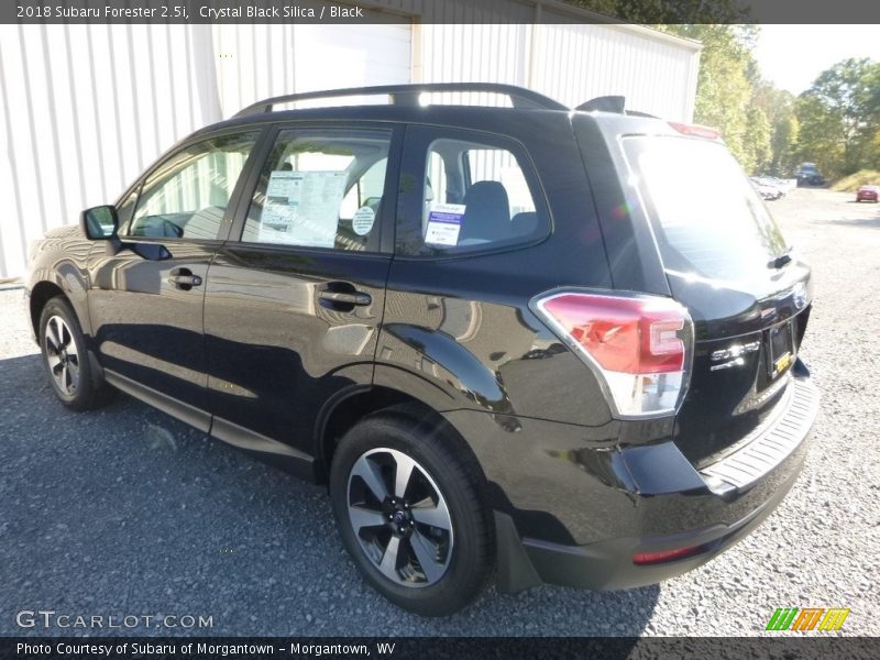 Crystal Black Silica / Black 2018 Subaru Forester 2.5i