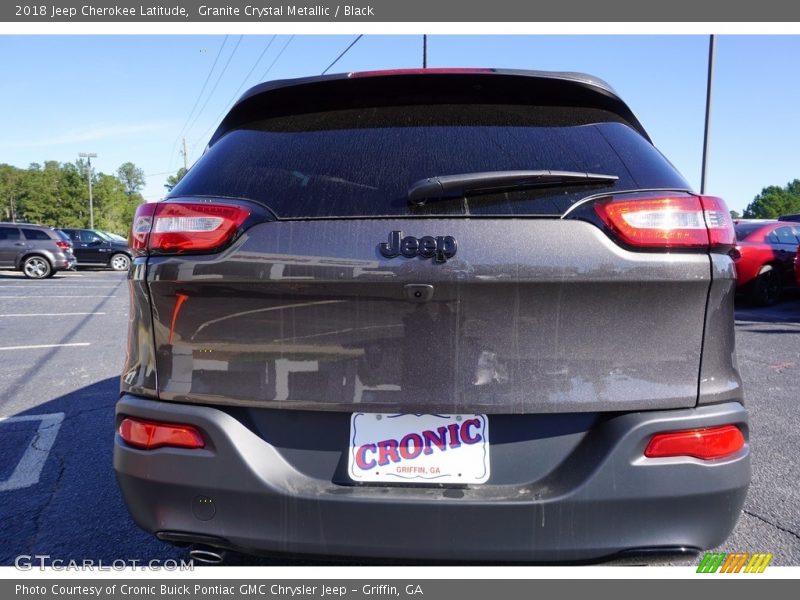 Granite Crystal Metallic / Black 2018 Jeep Cherokee Latitude