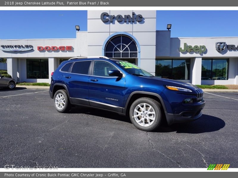 Patriot Blue Pearl / Black 2018 Jeep Cherokee Latitude Plus