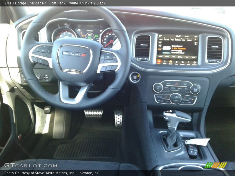 White Knuckle / Black 2018 Dodge Charger R/T Scat Pack