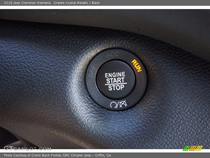 Granite Crystal Metallic / Black 2018 Jeep Cherokee Overland
