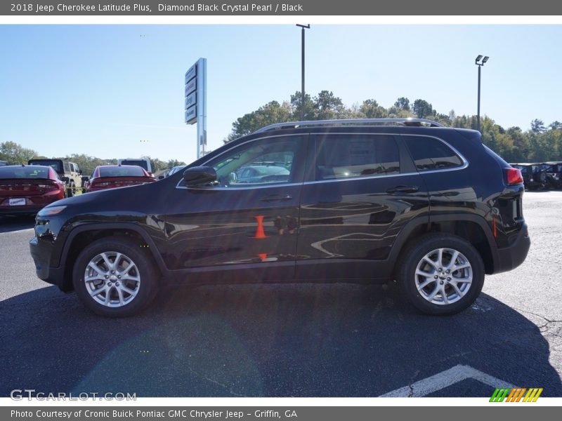 Diamond Black Crystal Pearl / Black 2018 Jeep Cherokee Latitude Plus