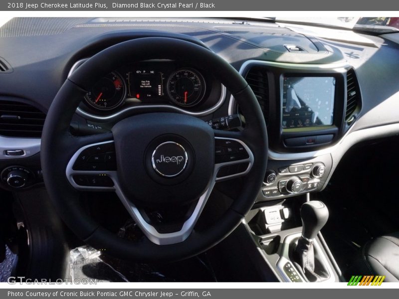 Diamond Black Crystal Pearl / Black 2018 Jeep Cherokee Latitude Plus