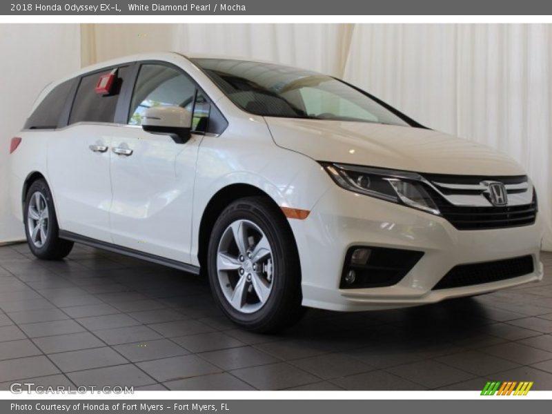 White Diamond Pearl / Mocha 2018 Honda Odyssey EX-L