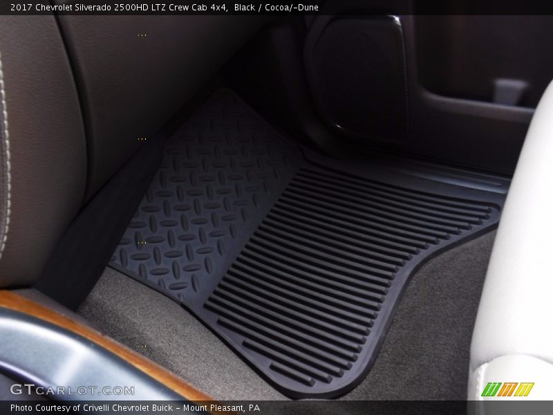 Black / Cocoa/­Dune 2017 Chevrolet Silverado 2500HD LTZ Crew Cab 4x4