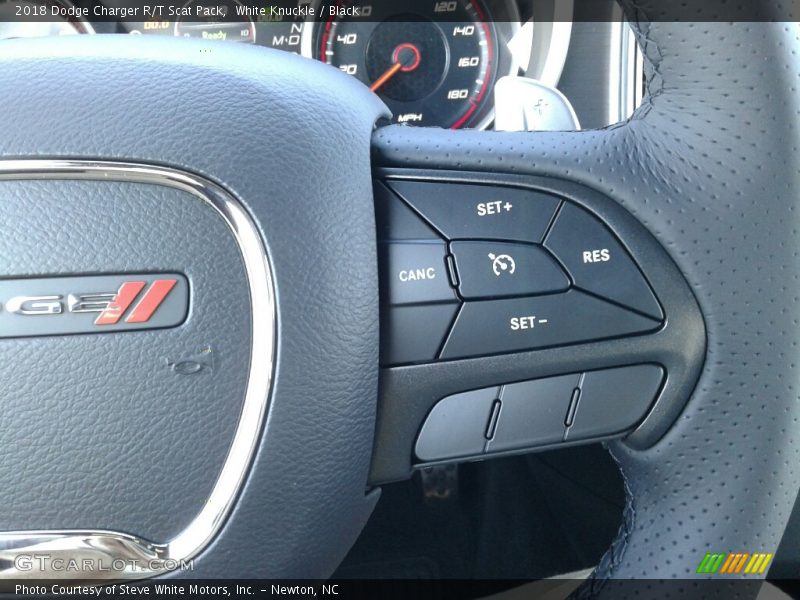 White Knuckle / Black 2018 Dodge Charger R/T Scat Pack