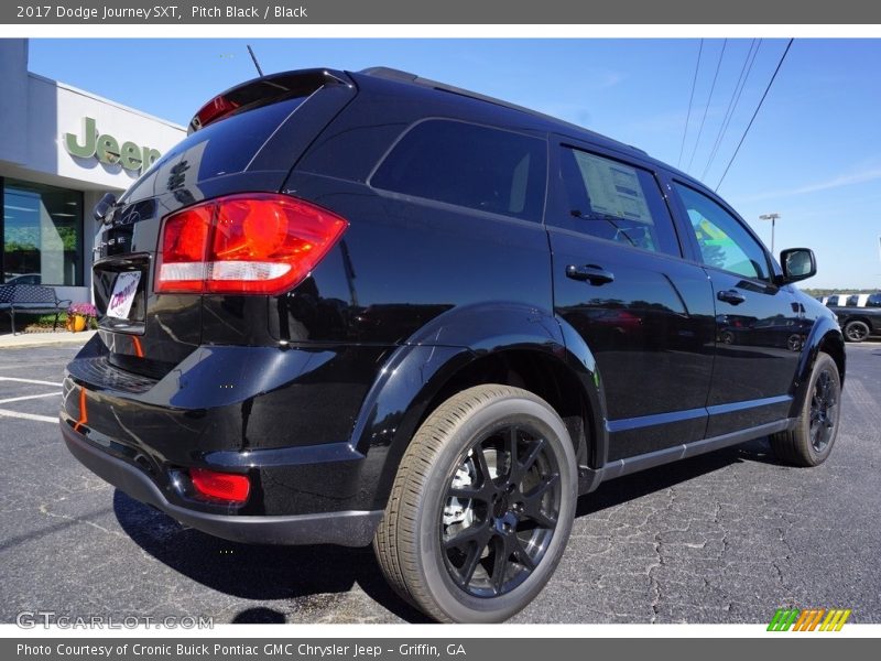 Pitch Black / Black 2017 Dodge Journey SXT