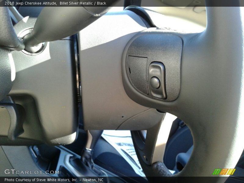 Billet Silver Metallic / Black 2018 Jeep Cherokee Altitude