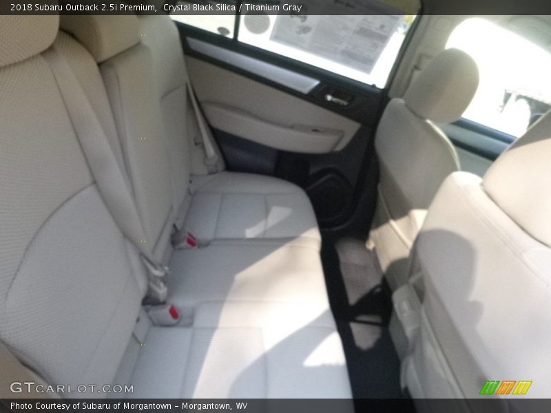 Crystal Black Silica / Titanium Gray 2018 Subaru Outback 2.5i Premium
