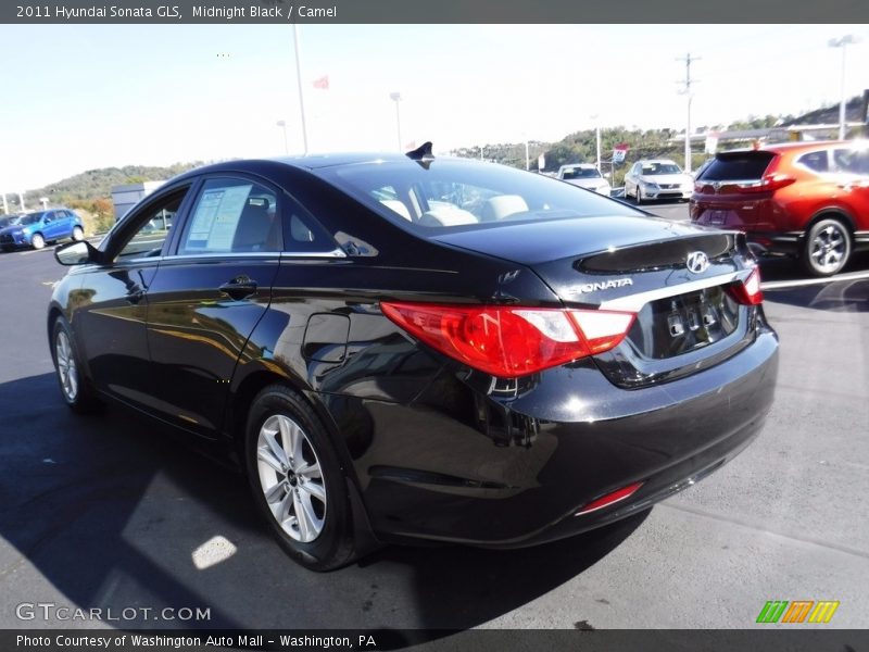 Midnight Black / Camel 2011 Hyundai Sonata GLS
