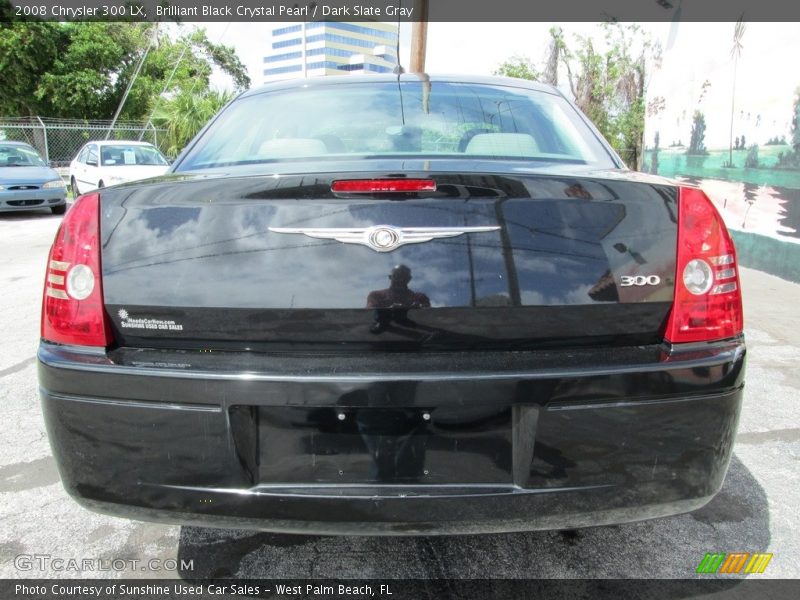 Brilliant Black Crystal Pearl / Dark Slate Gray 2008 Chrysler 300 LX