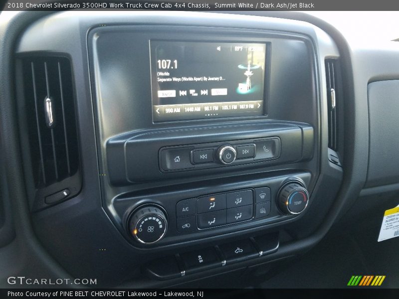 Summit White / Dark Ash/Jet Black 2018 Chevrolet Silverado 3500HD Work Truck Crew Cab 4x4 Chassis
