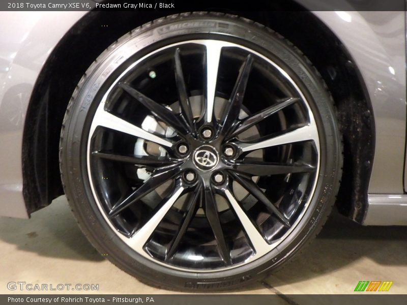 Predawn Gray Mica / Black 2018 Toyota Camry XSE V6
