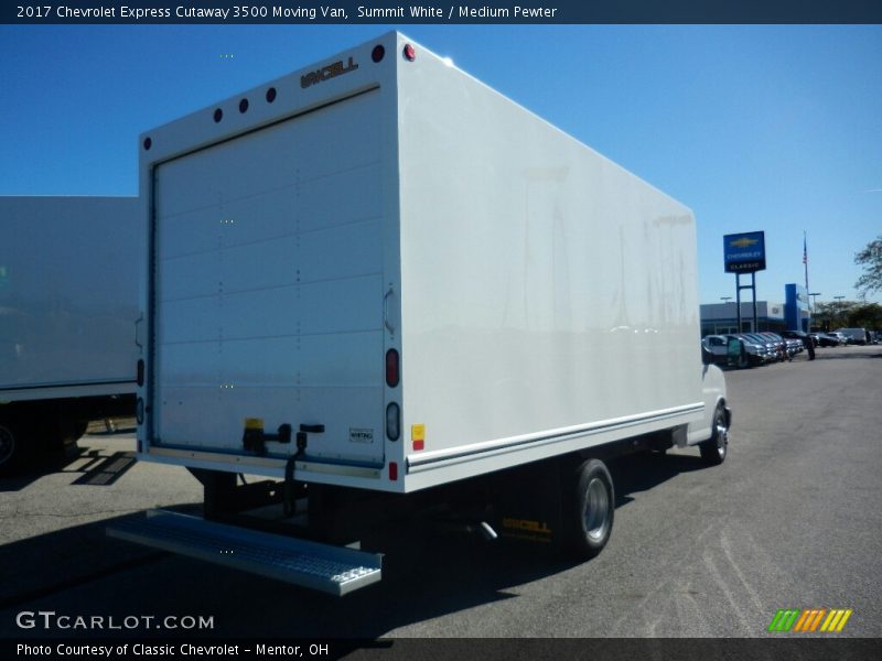 Summit White / Medium Pewter 2017 Chevrolet Express Cutaway 3500 Moving Van
