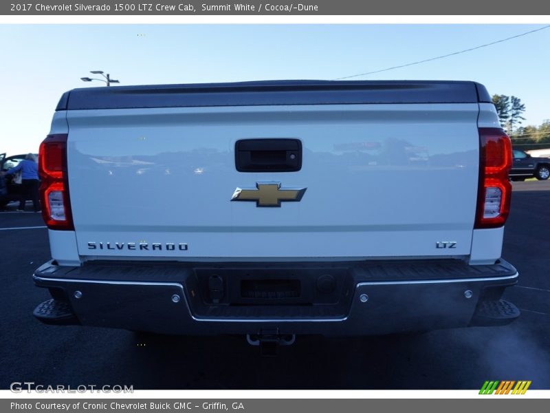 Summit White / Cocoa/­Dune 2017 Chevrolet Silverado 1500 LTZ Crew Cab