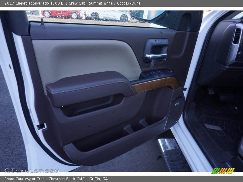 Summit White / Cocoa/­Dune 2017 Chevrolet Silverado 1500 LTZ Crew Cab