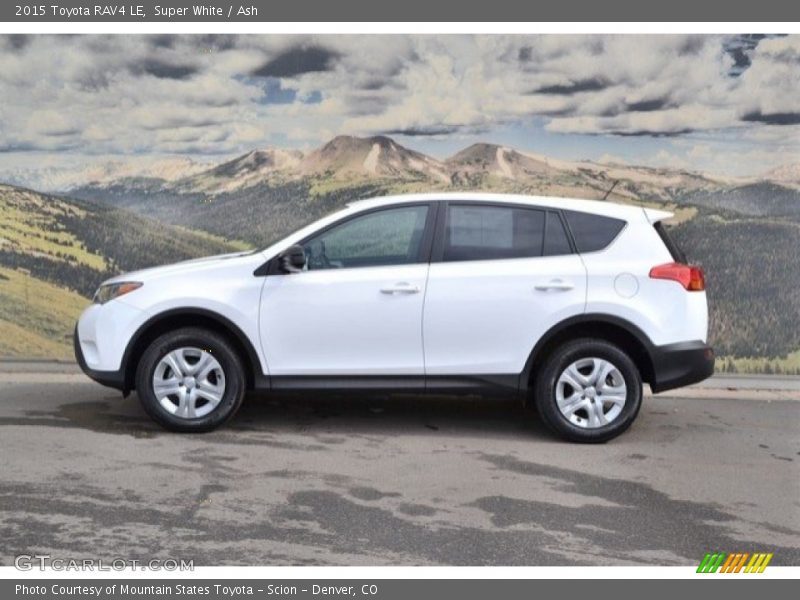 Super White / Ash 2015 Toyota RAV4 LE
