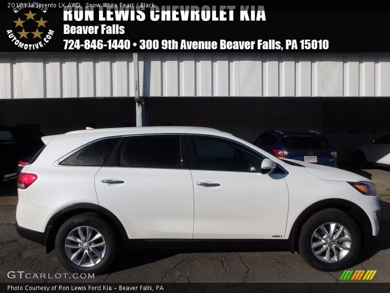 Snow White Pearl / Black 2018 Kia Sorento LX AWD