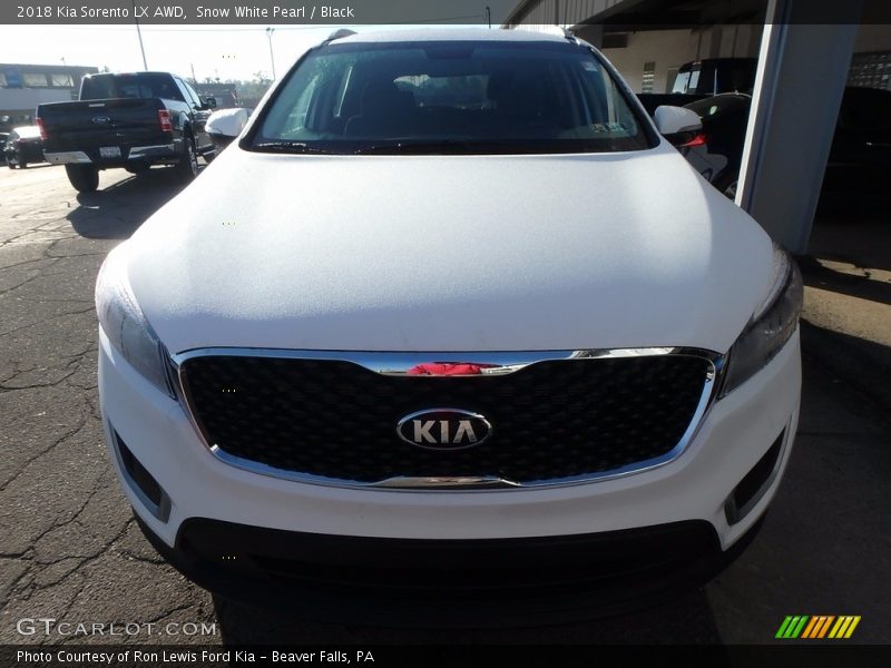 Snow White Pearl / Black 2018 Kia Sorento LX AWD
