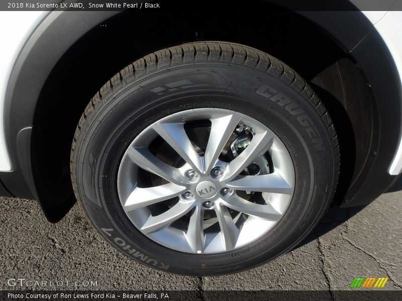 Snow White Pearl / Black 2018 Kia Sorento LX AWD