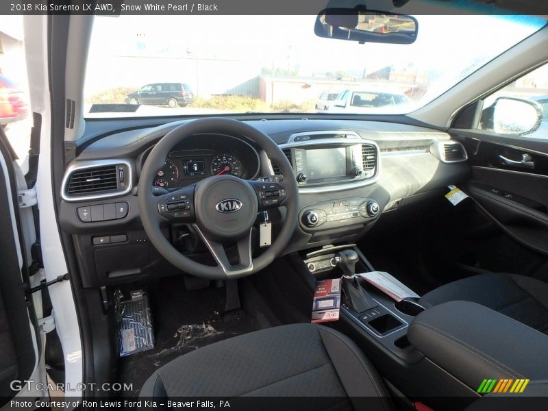 Snow White Pearl / Black 2018 Kia Sorento LX AWD