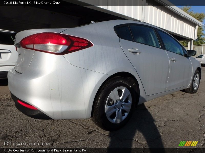 Silky Silver / Gray 2018 Kia Forte LX