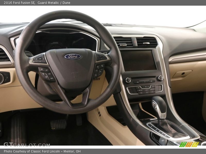 Guard Metallic / Dune 2016 Ford Fusion SE