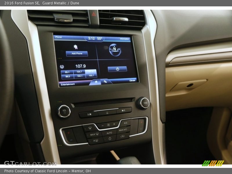 Guard Metallic / Dune 2016 Ford Fusion SE