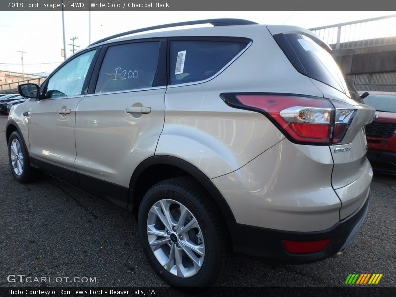 White Gold / Charcoal Black 2018 Ford Escape SE 4WD