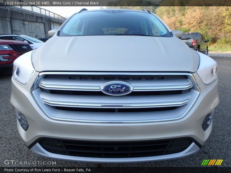 White Gold / Charcoal Black 2018 Ford Escape SE 4WD