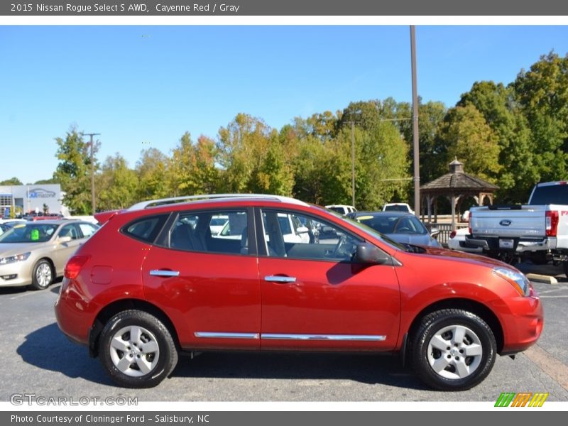 Cayenne Red / Gray 2015 Nissan Rogue Select S AWD