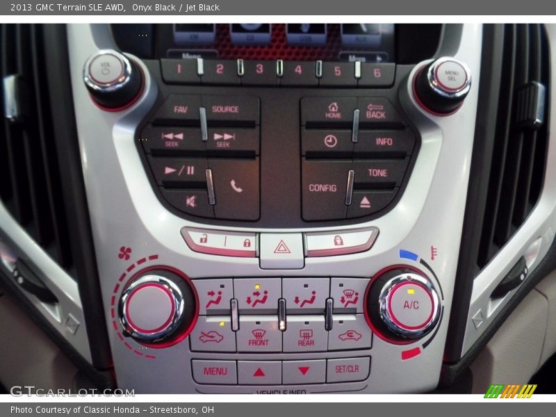 Onyx Black / Jet Black 2013 GMC Terrain SLE AWD